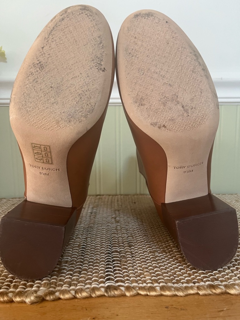 Tory Burch Tan Leather Ankle Boots with Gold Logo Accent - Picture 9 of 12